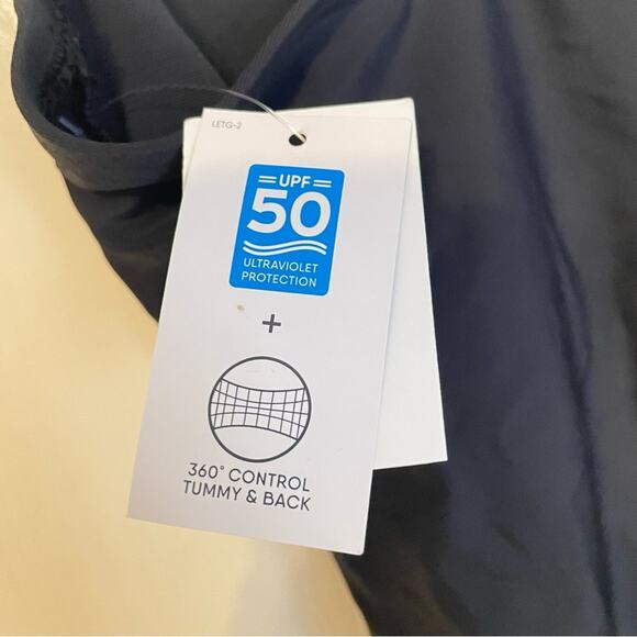 Lands’ End Black Tummy and Back Control One Piece Swimsuit NWT Size Small - Picture 10 of 11